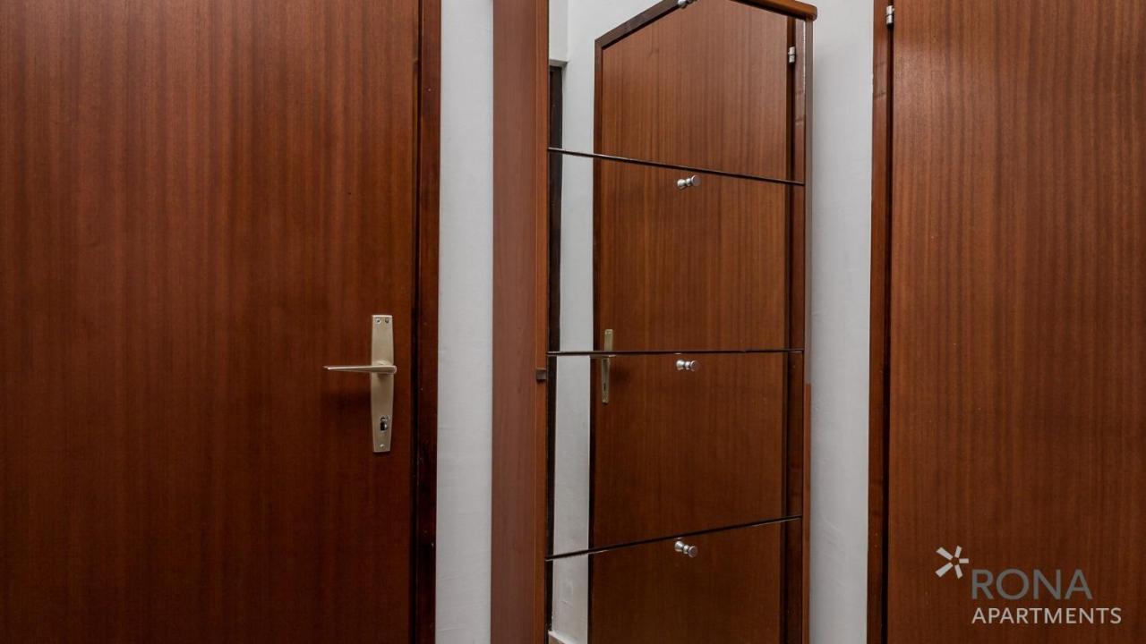 Rona Apartment Aurora Новаля Екстериор снимка